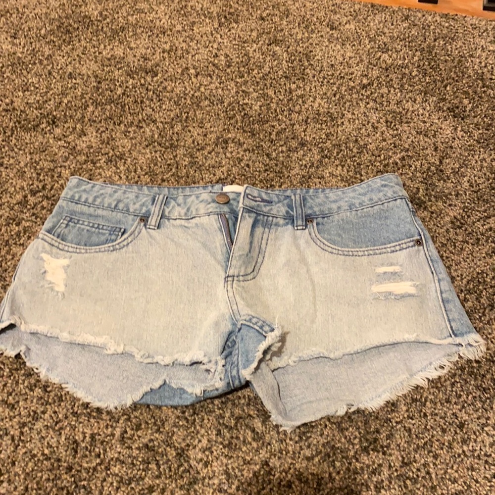 RVCA denim shorts size 27.